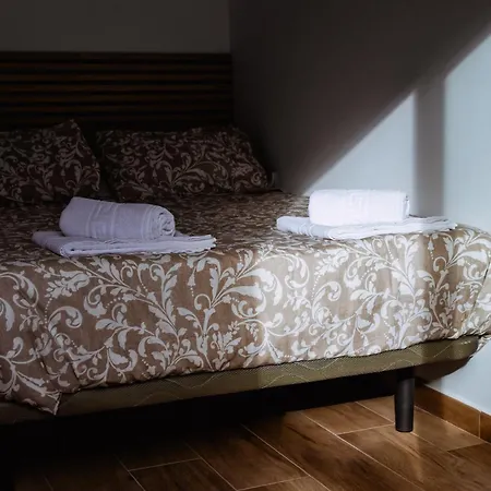 Triana Riverside * 세비야