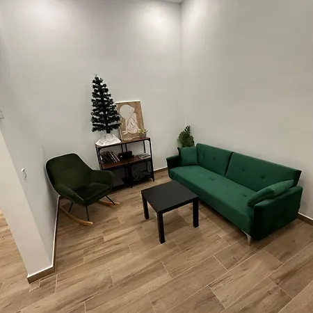 Hostel Triana Riverside Sevilla